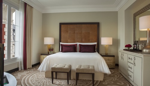 Studio Suite (Mansion View)