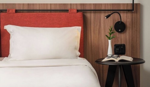 Luxo Superior Twin - 2 Camas Solteiro e 1 Sofá Cama