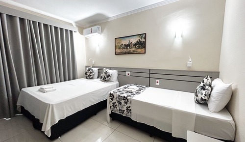Deluxe Room, Mobility Accessible