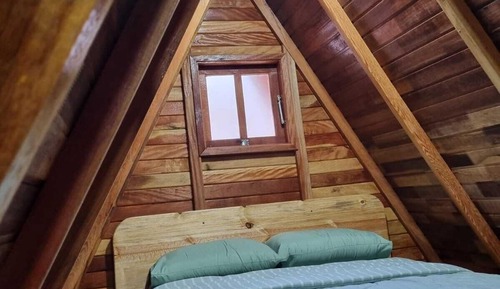Classic Chalet, Patio, Mountain View