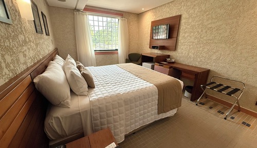 Standard Double Room, Park View