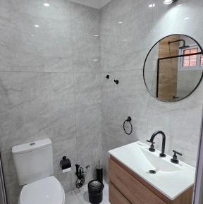 Twin Room with Private Bathroom