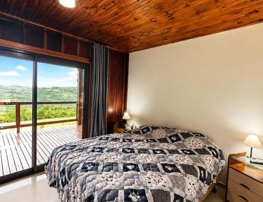 Superior Double or Twin Room with Mountain View