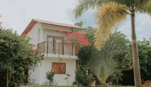 Villa with Garden View