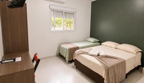 Standard Double Suite