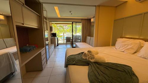 One-Bedroom Apartment with Pool View
