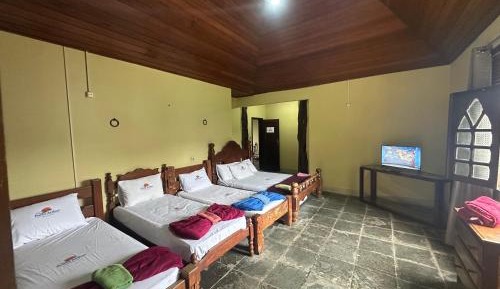 Family Suite with Balcony