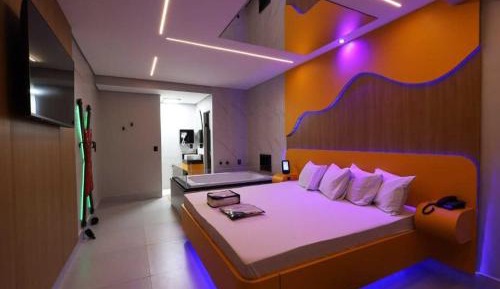 Studio with Spa Bath