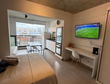 One-Bedroom Premier Apartment