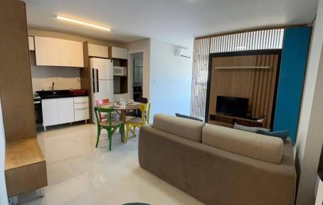 One-Bedroom Apartment with View