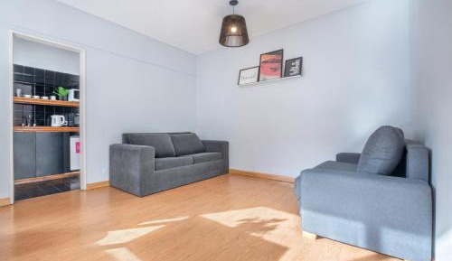 One-Bedroom Deluxe Apartment