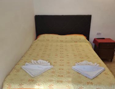Quadruple Room with Private Bathroom