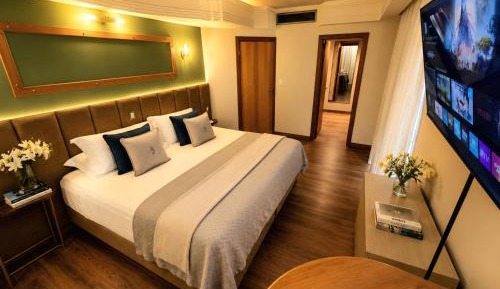 King Room with Spa Bath