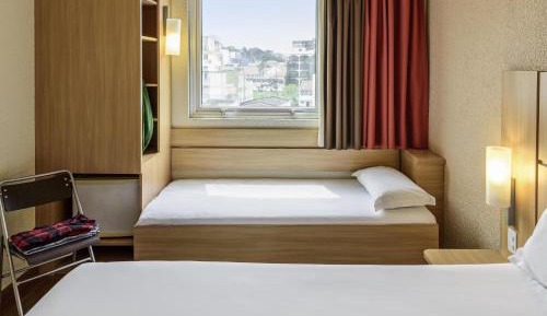 Standard Double Room and an Extra Bed for children