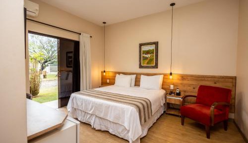Suite with Garden View
