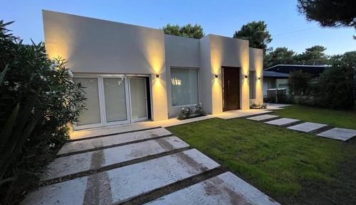 Three-Bedroom Vacation Home 