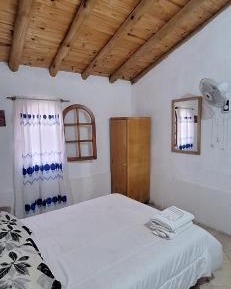 One-Bedroom Apartment with Garden View