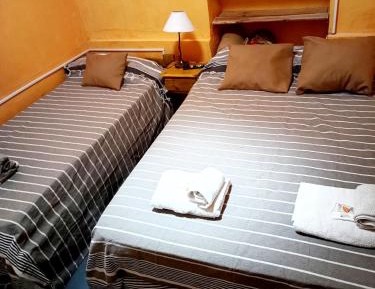 Triple Room with Bathroom