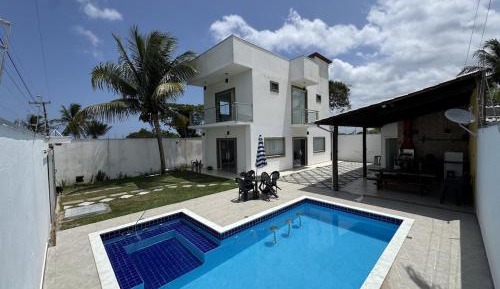 Three-Bedroom Vacation Home 