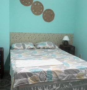 Economy Triple Room with Shared Bathroom