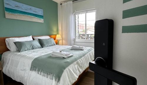 Double Room with Shared Bathroom