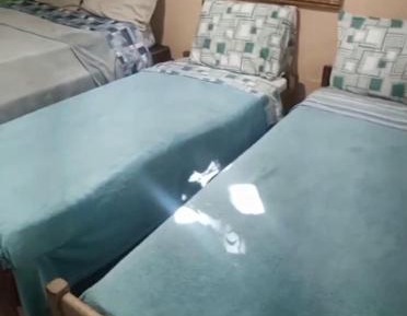 Basic Triple Room with Shared Bathroom