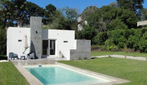 One-Bedroom House