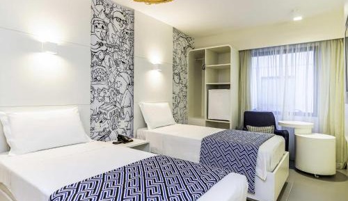 Standard Apartment with Two Single Beds