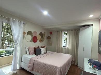Superior King Suite