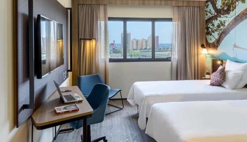 Superior Apartment with Twin Beds
