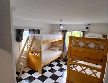 Economy Quadruple Room