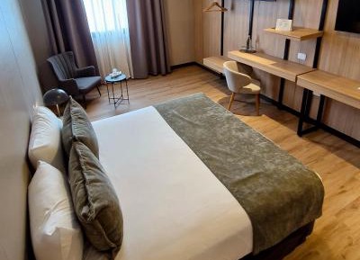 Standard Suite