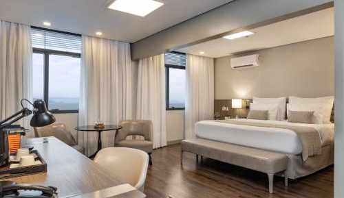 Premium Suite with Ocean View