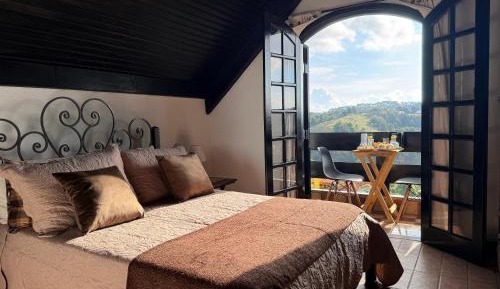 Double Room with Mountain View