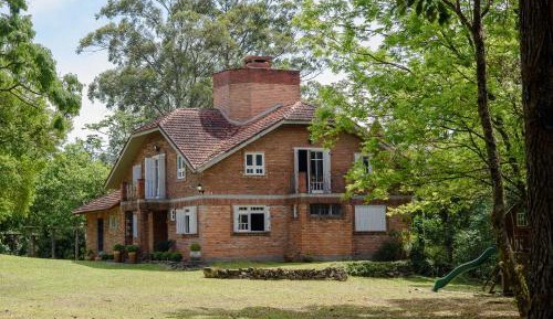 Six-Bedroom House