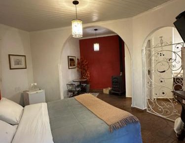 Deluxe Studio