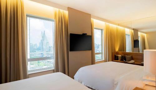 Deluxe Queen Room with Two Queen Beds
