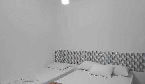 Budget Triple Room