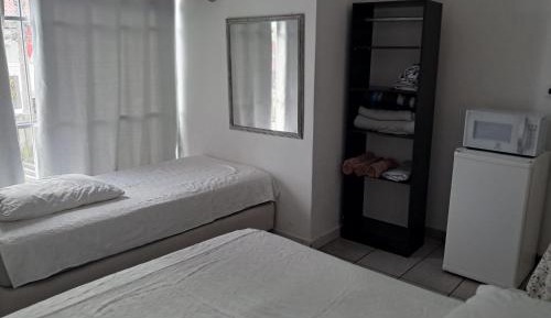 Family Room (3 Adults)