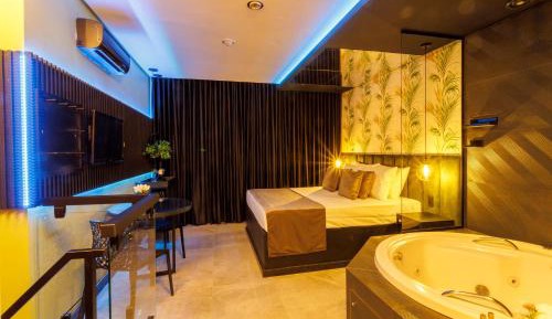 Deluxe Double Room with Bath