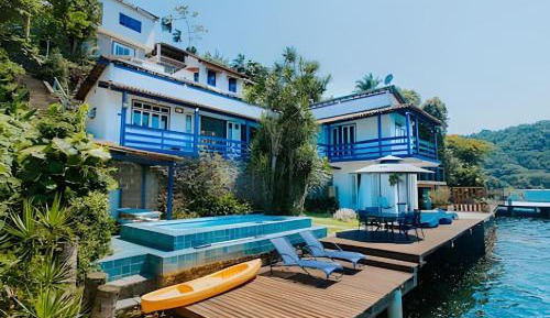 Villa with Sea View