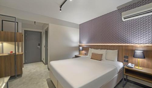 Standard Room with Double Bed