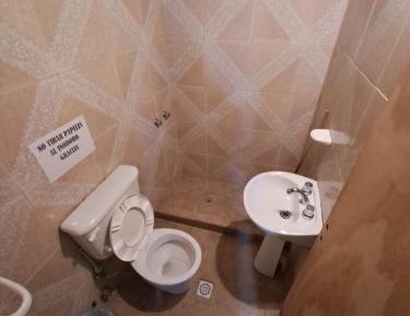 Quadruple Room with Private Bathroom