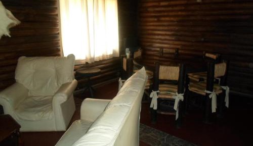 One-Bedroom Bungalow