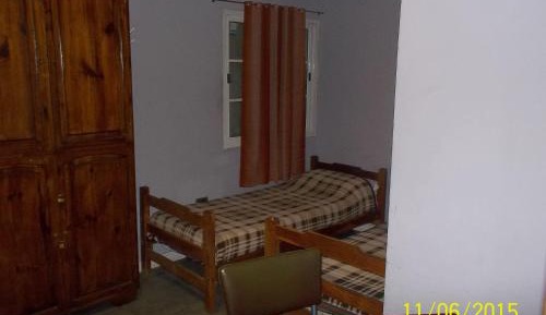 Single Bed in Mixed Dormitory Room with 4 Beds