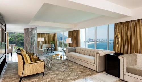 Club lounge access, Presidential Suite, 1 King, Oceanfront