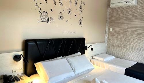 Queen Room