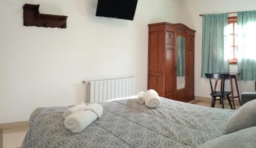 Queen Room with Garden View