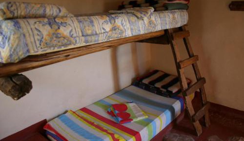 Basic Triple Room with Shared Bathroom