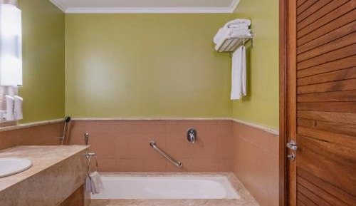 Junior Suite Sea View (2 children up to 12 years old included)